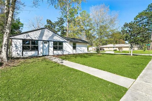 236 Martin Ln, Slidell, LA, 70458-1624 | Card Image