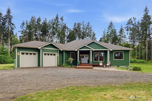 8283 Ne 360th Street, Kingston, WA, 98346 | Card Image