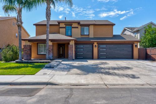 2755 Snow Goose Dr, Los Banos, CA, 93635-9428 | Card Image