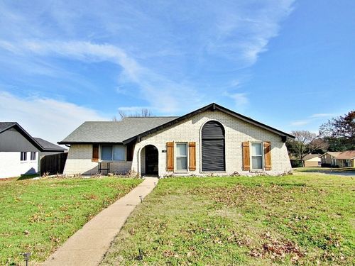 1700 Hendrick Dr, Plano, TX, 75074-4208 | Card Image