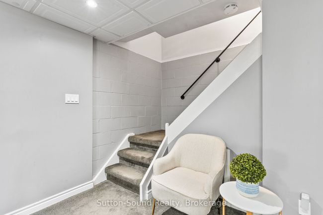 232 4th Ave, House other with 4 bedrooms, 3 bathrooms and 4 parking in Hanover ON | Image 26