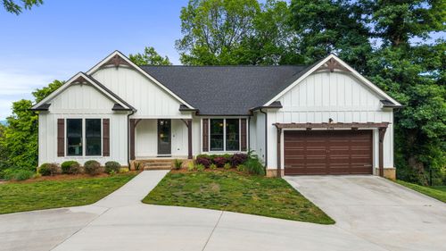 6296 Fairview Rd, Hixson, TN, 37343-3417 | Card Image