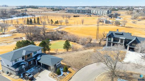 8601 N Torchwood Pl Place, Sioux Falls, SD, 57110 | Card Image