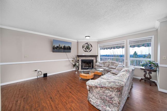 2675 St Gallen Way, House other with 7 bedrooms, 3 bathrooms and 6 parking in Abbotsford BC | Image 4