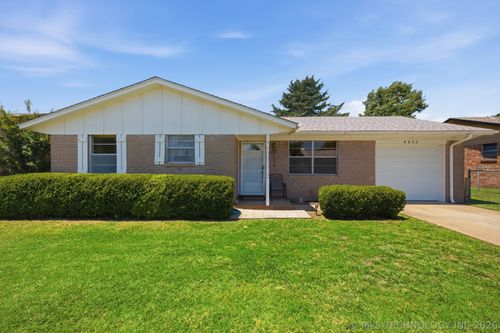 4822 Grenada Ave, Sand Springs, OK, 74063-2019 | Card Image