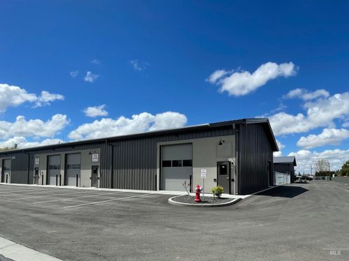 200-2635 Kimberly Rd, Twin Falls, ID, 83301-7976 | Card Image