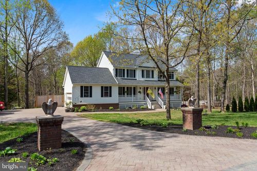 7920 S Woods Dr, FREDERICKSBURG, VA, 22408-8863 | Card Image