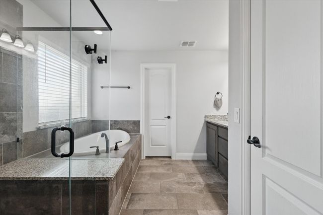 4821 Windfern Way, House other with 4 bedrooms, 3 bathrooms and null parking in Midlothian TX | Image 25