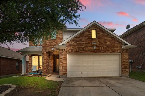 6337 Mystic Falls Dr, Fort Worth, TX, 76179-4704 | Card Image