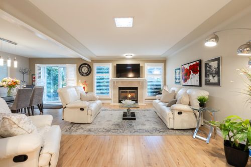 4-12945 17 Ave, Surrey, BC, V4A8T7 | Card Image