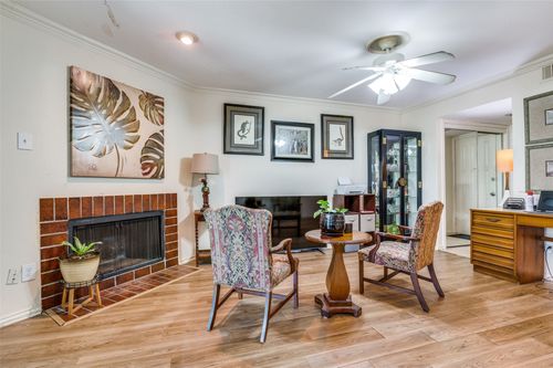 apt-223-2505 Wedglea Dr, Dallas, TX, 75211-2114 | Card Image