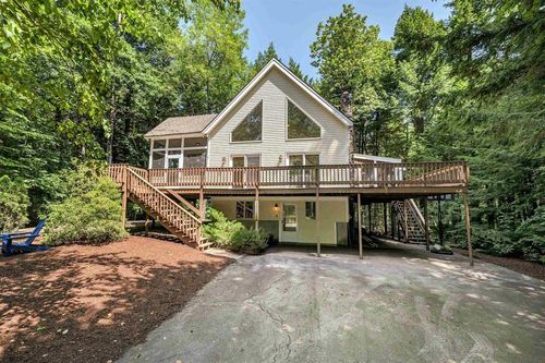 62 Spitzen St, Moultonborough, NH, 03254-4458 | Card Image