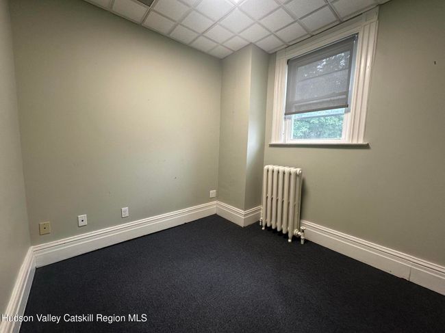 437 E Allen St, Home with 0 bedrooms, 2 bathrooms and null parking in Hudson NY | Image 4
