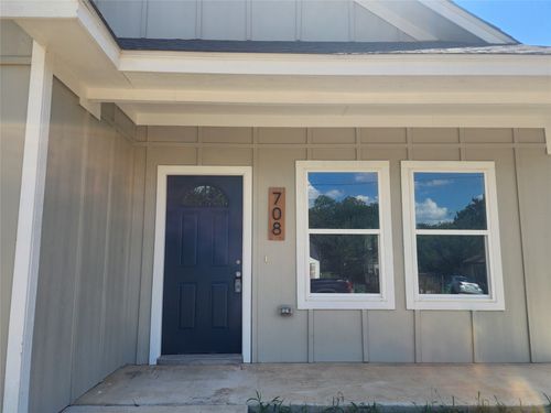 708 Elba St, Bowie, TX, 76230-4402 | Card Image