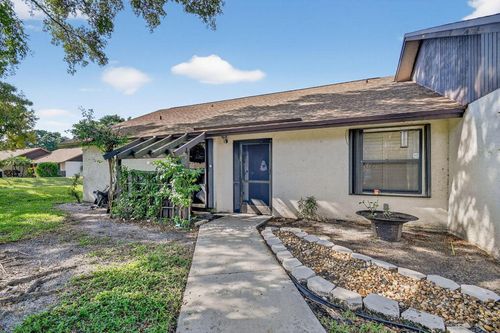 117 Via De Casas Norte, Boynton Beach, FL, 33426-8817 | Card Image