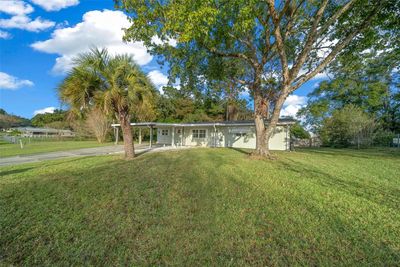 10131 Sw 87 Th Terrace, House other with 3 bedrooms, 2 bathrooms and null parking in Ocala FL | Image 2