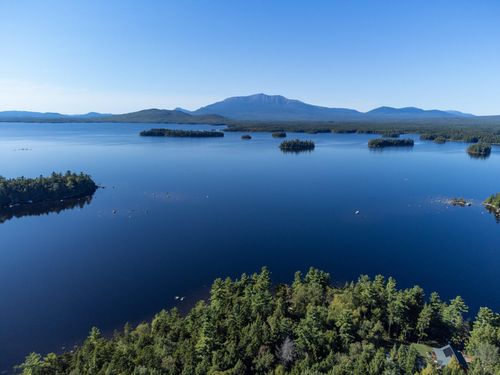 T1R8 Wels Millinocket Lake, Millinocket, ME, 04462 | Card Image