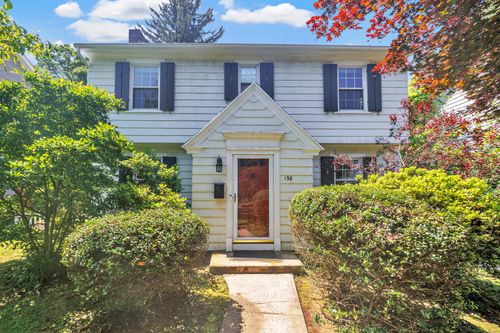 138 Woodlawn St, Hamden, CT, 06517-1339 | Card Image