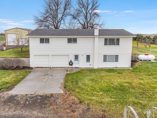 2251 E 1775 S, Gooding, ID, 83330-6157 | Card Image