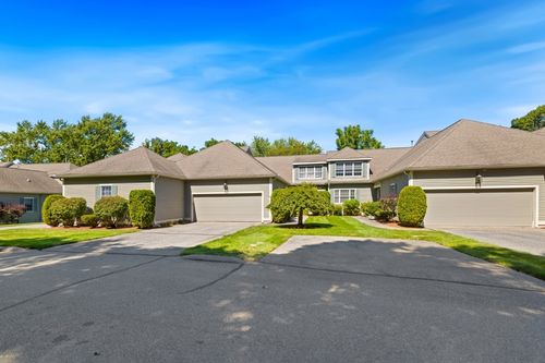 7-7 Leaning Elm Dr, Reading, MA, 01867-3980 | Card Image