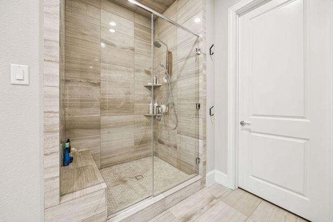 14932 Oak St, Townhouse with 3 bedrooms, 4 bathrooms and null parking in Addison TX | Image 26