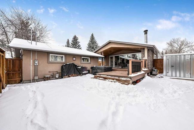 1445 Lake Ontario Drive Se, Home with 3 bedrooms, 2 bathrooms and 2 parking in Calgary AB | Image 28