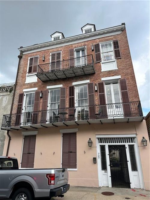4-727 Barracks St, New Orleans, LA, 70116-2549 | Card Image