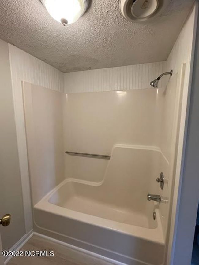 APT-4B - 1601 Carolina Beach Ave N, Condo with 1 bedrooms, 2 bathrooms and null parking in Carolina Beach NC | Image 7
