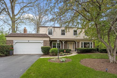 8 Anglican Ln, Lincolnshire, IL, 60069-3316 | Card Image