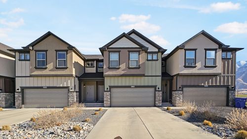 638 N Old Fort Dr, Spanish Fork, UT, 84660-6290 | Card Image