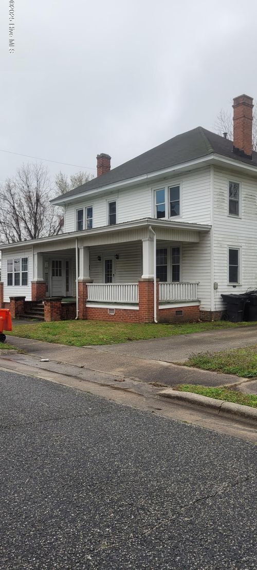 a-313 Culpepper St, Elizabeth City, NC, 27909-4761 | Card Image