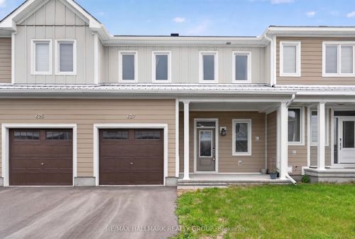 627 Alopex Row, Ottawa, ON, K0A2Z0 | Card Image