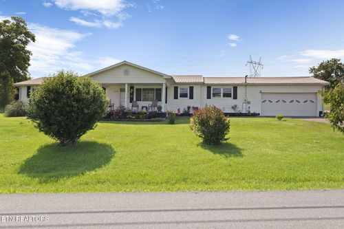 8318 Clapps Chapel Rd, Corryton, TN, 37721-3104 | Card Image