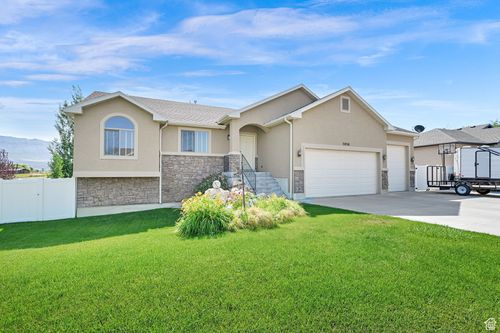 3038 N 3325 W, Plain City, UT, 84404-9266 | Card Image