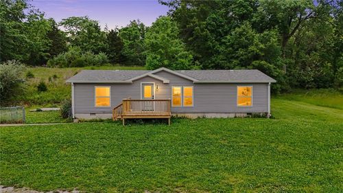 802 Reynolds Dr, Charleston, IL, 61920-1736 | Card Image