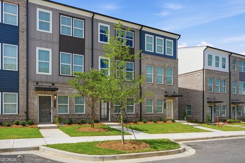 1422 Creekside Cir Nw, Atlanta, GA, 30318-8393 | Card Image
