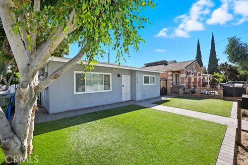 7010 San Vincente St, Paramount, CA, 90723-3230 | Card Image