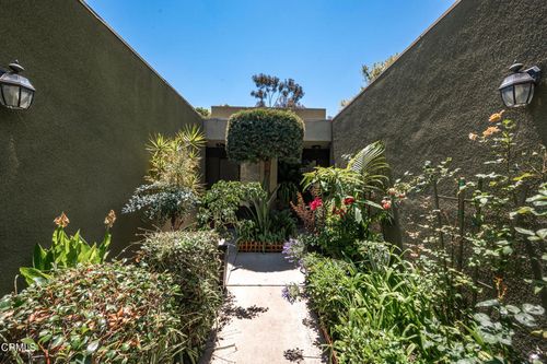 887 Temple Ter, Los Angeles, CA, 90042-5022 | Card Image