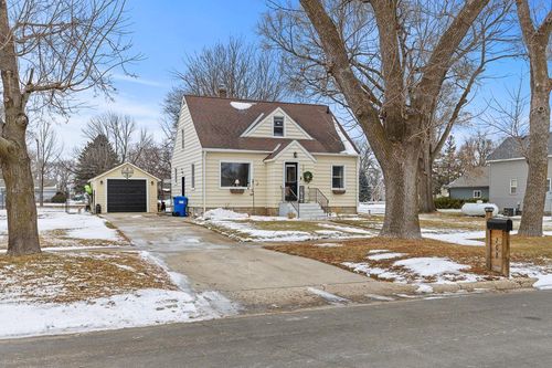 208 S Brook Ave, Porter, MN, 56280-9779 | Card Image