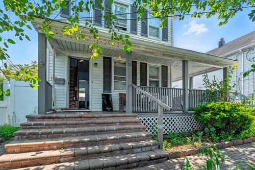 78 New Hyde Park Rd, Franklin Square, NY, 11010-3638 | Card Image