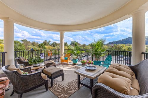 411-400 Warioto Way, Ashland City, TN, 37015-1361 | Card Image