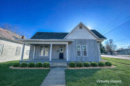 676 Lyndon Ave, Greenfield, OH, 45123-1555 | Card Image