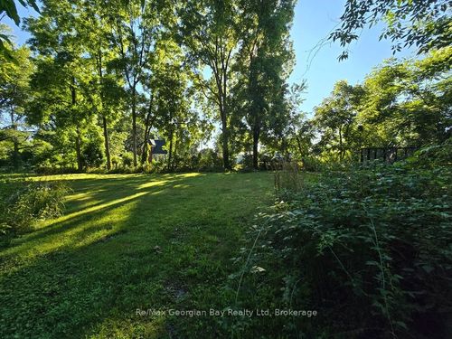 72 Coldwater Rd, Coldwater, ON, L0K1E0 | Card Image