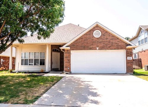 5528 Milford Dr, Fort Worth, TX, 76137-4990 | Card Image