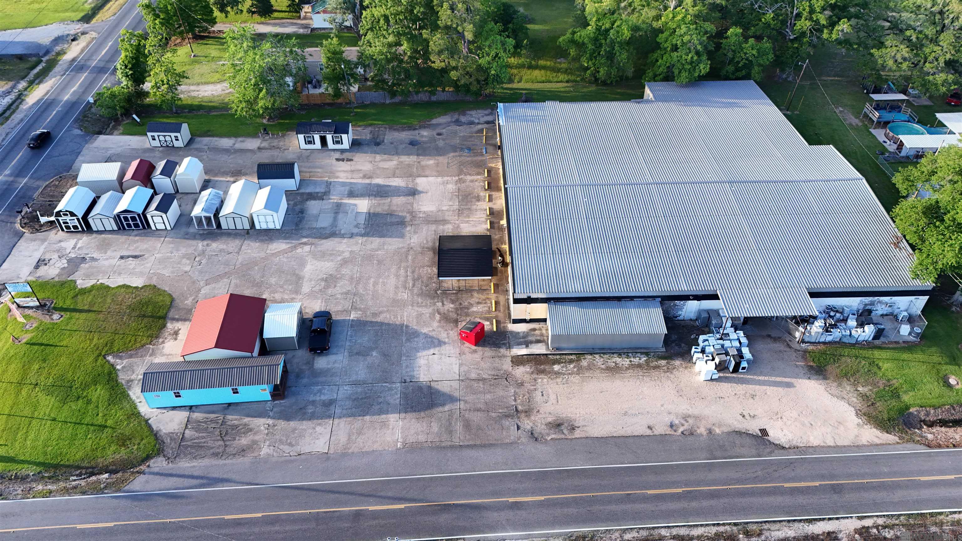 Commercial Sale in St Amant 3