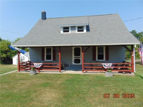 305 Washington St, Brownville, NY, 13615-7761 | Card Image
