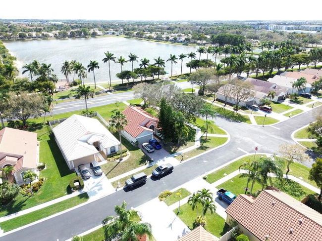 1599 Oak Berry Cir, House other with 3 bedrooms, 2 bathrooms and null parking in Wellington FL | Image 67