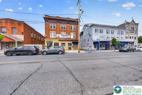 523-521 Front St, Catasauqua, PA, 18032-2410 | Card Image