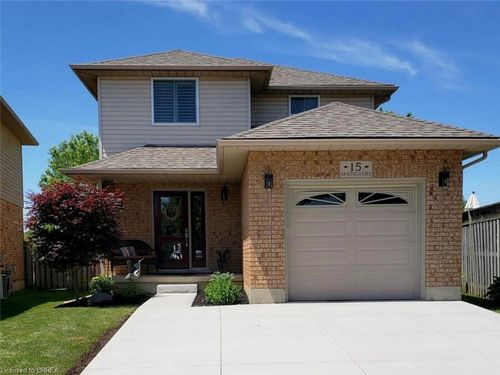 15 Anastasia Cres, Brantford, ON, N3P2A9 | Card Image