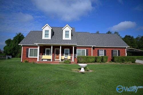 2711 Compton Drive Sw, Decatur, AL, 35603 | Card Image